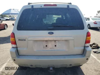 2004 Ford Escape Limited with VIN 1FMCU94194KB23763, listed as a Copart auction lot 59710045 with Not provided miles and Non repairable. Bid and sale history available at DreamBid. Image 6.