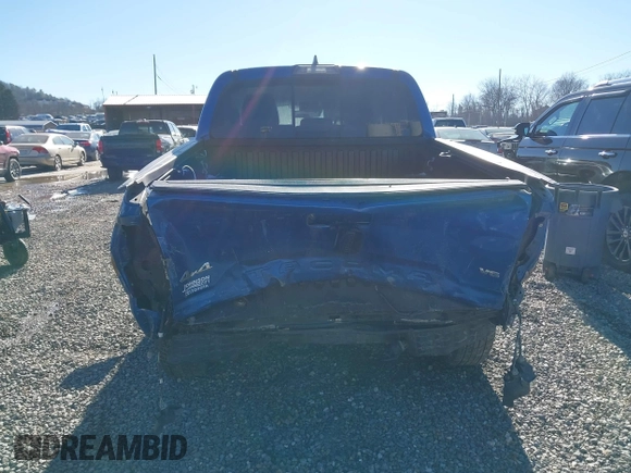 2018 Toyota Tacoma SR with VIN 3TMCZ5AN7JM128860, listed as a IAAI auction lot 41251397 with 97,246 mi miles. Bid and sale history available at carsss.com. Image 17.