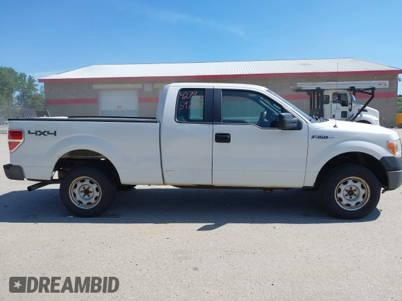 2012 Ford F-150 XL with VIN 1FTFX1EF5CFA36647, listed as a IAAI auction lot 42795921 with 272,570 mi miles and . Bid and sale history available at DreamBid. Image 13.