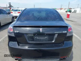2008 Pontiac G8 GT with VIN 6G2EC57Y18L136838, listed as a IAAI auction lot 42034754 with 152,980 mi miles. Bid and sale history available at carsss.com. Image 16.