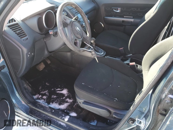 2013 Kia Soul + with VIN KNDJT2A62D7572551, listed as a Copart auction lot 44395045 with 71,026 mi miles and Salvage Title. Bid and sale history available at carsss.com. Image 7.