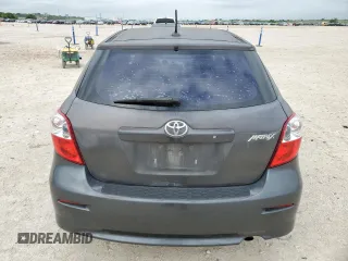 2011 Toyota Matrix S z VIN 2T1KE4EEXBC048054, wystawiony jako Copart lot #55150605 z przebiegiem 108 447 mil mil oraz Szkoda całkowita • Salvage title. Historia ofert i sprzedaży dostępna na DreamBid. Obrazek 6.