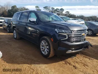 2023 Chevrolet Suburban Premier with VIN 1GNSCFKD6PR101043, listed as a Copart auction lot 43536655 with 39,827 mi miles and Salvage Title. Bid and sale history available at carsss.com. Image 4.