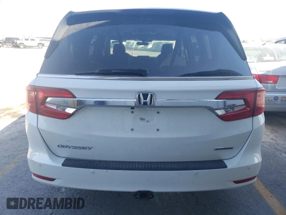 2020 Honda Odyssey Touring with VIN 5FNRL6H8XLB007622, listed as a Copart auction lot 76297494 with 83,452 mi miles and Salvage Title. Bid and sale history available at DreamBid. Image 6.