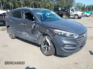 2016 Hyundai Tucson Limited with VIN KM8J33A26GU137391, listed as a IAAI auction lot 42088662 with 72,048 mi miles. Bid and sale history available at carsss.com. Image 1.