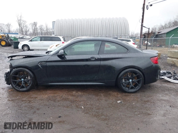 2020 BMW M2 Competition z VIN WBS2U7C05L7E24573, wystawiony jako IAAI lot #41688525 z przebiegiem 18 909 mil mil oraz . Historia ofert i sprzedaży dostępna na DreamBid. Obrazek 15.