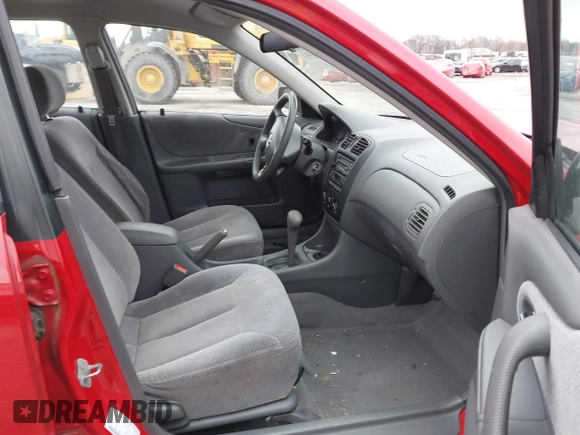2000 Mazda Protege DX with VIN JM1BJ2224Y0277889, listed as a IAAI auction lot 41160593 with 124,586 mi miles and . Bid and sale history available at DreamBid. Image 5.