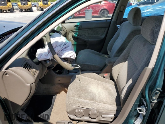 2000 Honda Civic LX with VIN 1HGEJ6677YL027802, listed as a Copart auction lot 52995445 with 221,233 mi miles and Salvage Title. Bid and sale history available at carsss.com. Image 7.