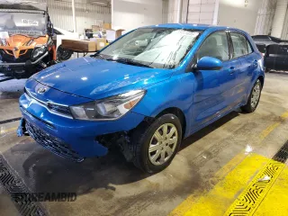 2021 Kia Rio S with VIN 3KPA25AD0ME386963, listed as a Copart auction lot 88441035 with 35,848 mi miles and Salvage Title. Bid and sale history available at DreamBid. Image 1.