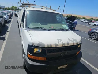 2012 Chevrolet Express Cargo z VIN 1GCWGFCA8C1179156, wystawiony jako IAAI lot #42619582 z przebiegiem 168 910 mil mil oraz . Historia ofert i sprzedaży dostępna na DreamBid. Obrazek 54.