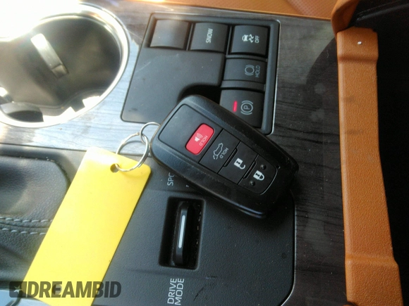 2023 Toyota Highlander L z VIN 5TDKDRAH7PS047667, wystawiony jako IAAI lot #42346321 z przebiegiem 24 917 mil mil oraz . Historia ofert i sprzedaży dostępna na DreamBid. Obrazek 11.