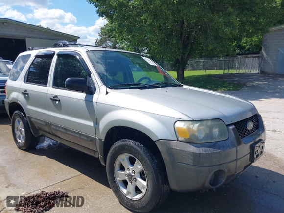 2006 Ford Escape XLT with VIN 1FMYU93106KA12173, listed as a IAAI auction lot 42176724 with 219,471 mi miles and . Bid and sale history available at DreamBid. Image 1.