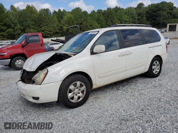 2006 Kia Sedona LX with VIN KNDMB233X66070866, listed as a Copart auction lot 71335794 with 242,416 mi miles and Salvage Title. Bid and sale history available at carsss.com. Image 1.