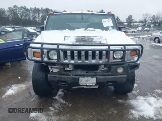 2007 Hummer H2 SUV z VIN 5GRGN23U07H111605, wystawiony jako IAAI lot #41575213 z przebiegiem 179 618 mil mil oraz . Historia ofert i sprzedaży dostępna na DreamBid. Obrazek 12.