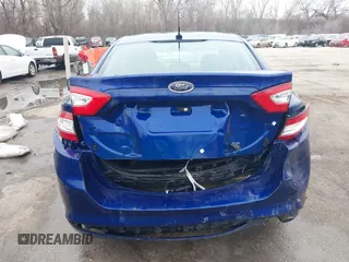 2014 Ford Fusion SE with VIN 3FA6P0H72ER375960, listed as a IAAI auction lot 41482806 with 175,255 mi miles. Bid and sale history available at carsss.com. Image 6.