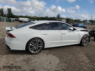 2022 Audi A7 Prestige with VIN WAUV2BF29NN050438, listed as a Copart auction lot 78692104 with 31,402 mi miles and Salvage Title. Bid and sale history available at carsss.com. Image 3.