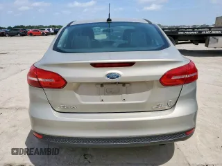 2015 Ford Focus SE z VIN 1FADP3F23FL243807, wystawiony jako Copart lot #60159605 z przebiegiem 171 427 mil mil oraz Czysty tytuł • Clean title. Historia ofert i sprzedaży dostępna na DreamBid. Obrazek 6.