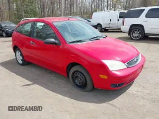 2006 Ford Focus S z VIN 1FAHP31N46W232672, wystawiony jako IAAI lot #41999930 z przebiegiem 135 961 mil mil oraz . Historia ofert i sprzedaży dostępna na DreamBid. Obrazek 1.