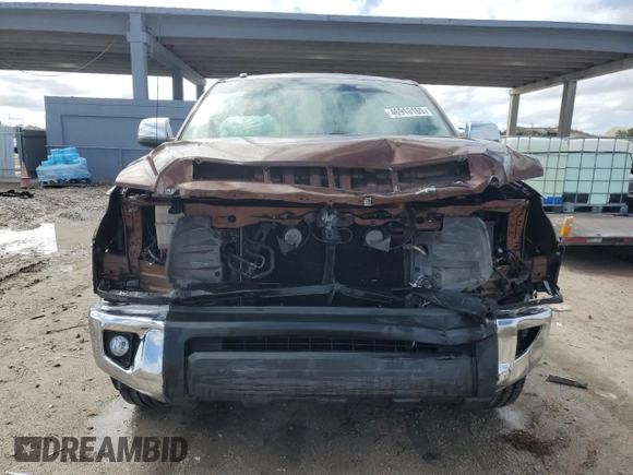 2017 Toyota Tundra SR5 z VIN 5TFRW5F11HX217532, wystawiony jako Copart lot #46910165 z przebiegiem 95 097 mil mil oraz Szkoda całkowita • Salvage title. Historia ofert i sprzedaży dostępna na DreamBid. Obrazek 5.