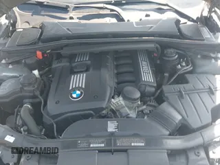 2011 BMW 3 Series 328i с VIN WBADW7C56BE727551, выставлен на аукционе IAAI как лот 43143715 с пробегом 93 674 миль миль и . История ставок и продаж доступна на DreamBid. Изображение 19.