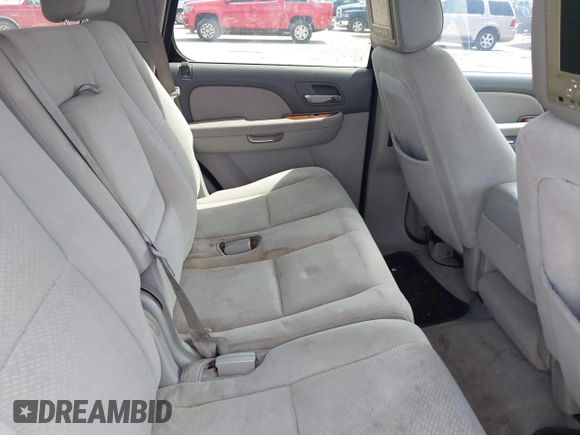 2007 GMC Yukon SLE with VIN 1GKFC13J17R216512, listed as a IAAI auction lot 41938265 with 201,781 mi miles and . Bid and sale history available at DreamBid. Image 8.