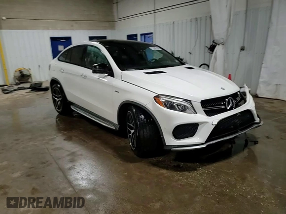 2016 Mercedes-Benz GLE 450 AMG z VIN 4JGED6EB1GA026386, wystawiony jako Copart lot #51287155 z przebiegiem 77 237 mil mil oraz Szkody całkowita. Historia ofert i sprzedaży dostępna na DreamBid. Obrazek 14.