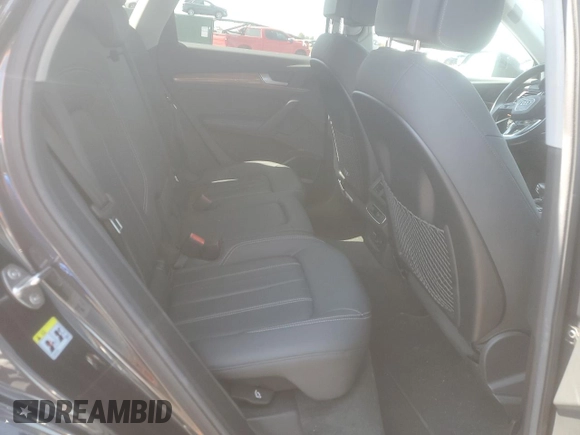 2021 Audi Q5 Premium Plus with VIN WA1BAAFY8M2118102, listed as a Copart auction lot 61657375 with 22,827 mi miles and Salvage title. Bid and sale history available at DreamBid. Image 11.
