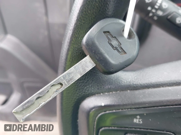 2020 Chevrolet Silverado 1500 Work Truck with VIN 3GCNWAEF3LG290998, listed as a IAAI auction lot 41350711 with 81,856 mi miles and . Bid and sale history available at DreamBid. Image 11.