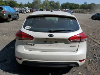 2016 Kia Forte 5-Door EX with VIN KNAFX5A8XG5629444, listed as a Copart auction lot 70955694 with 80,475 mi miles and Salvage Title. Bid and sale history available at carsss.com. Image 6.