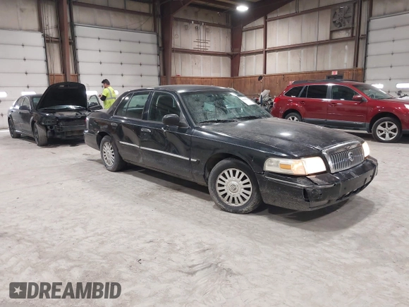 2008 Mercury Grand Marquis LS z VIN 2MEFM75V18X617284, wystawiony jako IAAI lot #41948364 z przebiegiem 106 294 mil mil oraz . Historia ofert i sprzedaży dostępna na DreamBid. Obrazek 1.