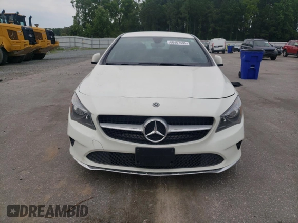 2018 Mercedes-Benz CLA 250 with VIN WDDSJ4EBXJN547083, listed as a Copart auction lot 60467495 with 125,978 mi miles and Clean title. Bid and sale history available at DreamBid. Image 5.