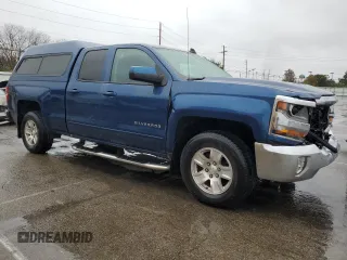 2017 Chevrolet Silverado 1500 LT with VIN 1GCRCREH8HZ214632, listed as a Copart auction lot 81502404 with 176,579 mi miles and Salvage Title. Bid and sale history available at DreamBid. Image 4.