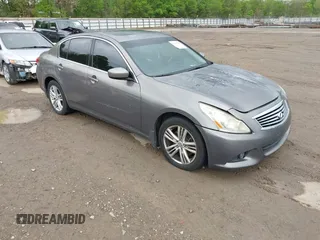 2011 Infiniti G37 x with VIN JN1CV6AR6BM405079, listed as a IAAI auction lot 42100281 with 224,952 mi miles. Bid and sale history available at carsss.com. Image 1.
