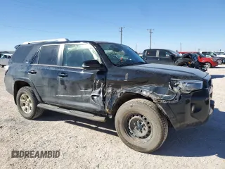 2018 Toyota 4Runner SR5 z VIN JTEBU5JR1J5514687, wystawiony jako Copart lot #44239285 z przebiegiem 86 802 mil mil oraz Czysty tytuł • Clean title. Historia ofert i sprzedaży dostępna na DreamBid. Obrazek 4.