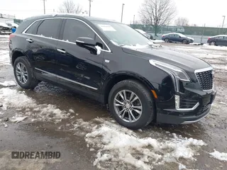 2021 Cadillac XT5 AWD Premium Luxury with VIN 1GYKNDRS0MZ220904, listed as a IAAI auction lot 41564929 with 1 mi miles. Bid and sale history available at carsss.com. Image 1.