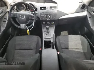 2013 Mazda 3 i Touring z VIN JM1BL1V73D1764422, wystawiony jako Copart lot #53984685 z przebiegiem 140 116 mil mil oraz Czysty tytuł • Clean title. Historia ofert i sprzedaży dostępna na DreamBid. Obrazek 8.