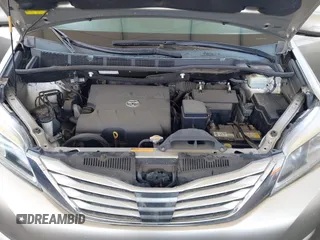 2015 Toyota Sienna XLE с VIN 5TDYK3DC0FS542529, выставлен на аукционе IAAI как лот 42359363 с пробегом 91 928 миль миль и . История ставок и продаж доступна на DreamBid. Изображение 10.