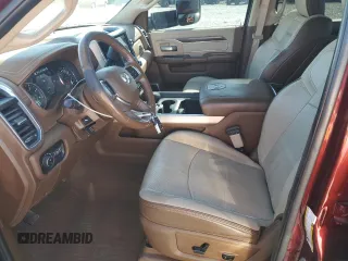 2021 Ram 2500 Laramie z VIN 3C6UR5FL4MG631655, wystawiony jako Copart lot #52765795 z przebiegiem 142 486 mil mil oraz Szkoda całkowita • Salvage title. Historia ofert i sprzedaży dostępna na DreamBid. Obrazek 7.