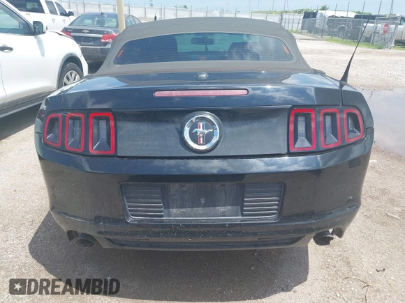 2014 Ford Mustang V6 с VIN 1ZVBP8EM5E5243910, выставлен на аукционе IAAI как лот 42648737 с пробегом 251 987 миль миль и . История ставок и продаж доступна на DreamBid. Изображение 16.