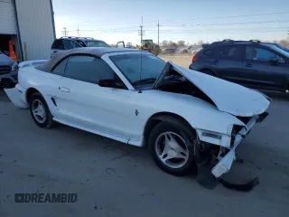 1998 Ford Mustang with VIN 1FAFP4440WF160806, listed as a Copart auction lot 42334235 with 82,105 mi miles and Salvage Title. Bid and sale history available at carsss.com. Image 4.