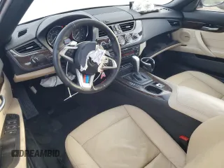 2010 BMW Z4 sDrive30i with VIN WBALM5C56AE377066, listed as a Copart auction lot 42872935 with 126,264 mi miles and Salvage Title. Bid and sale history available at carsss.com. Image 8.