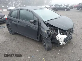 2014 Toyota Yaris L with VIN VNKJTUD30EA010981, listed as a IAAI auction lot 41275154 with 1 mi miles. Bid and sale history available at carsss.com. Image 1.