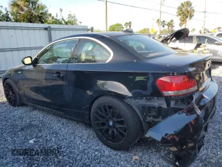 2011 BMW 1 Series 128i z VIN WBAUP7C54BVK78416, wystawiony jako Copart lot #49027615 z przebiegiem 172 409 mil mil oraz Szkoda całkowita • Salvage title. Historia ofert i sprzedaży dostępna na DreamBid. Obrazek 2.