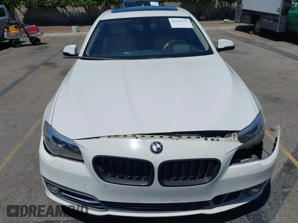 2015 BMW 5 Series 528i z VIN WBA5A5C58FD514538, wystawiony jako IAAI lot #42301127 z przebiegiem 147 084 mil mil oraz . Historia ofert i sprzedaży dostępna na DreamBid. Obrazek 12.