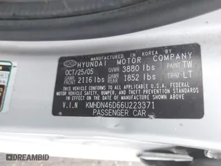 2006 Hyundai Elantra GLS with VIN KMHDN46D66U223371, listed as a IAAI auction lot 41664192 with 217,794 mi miles. Bid and sale history available at carsss.com. Image 9.