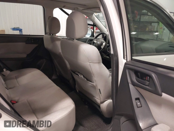 2014 Subaru Forester 2.5i Premium with VIN JF2SJAECXEH556132, listed as a IAAI auction lot 41915372 with 139,214 mi miles. Bid and sale history available at carsss.com. Image 8.