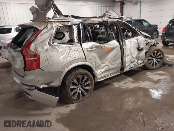 2021 Volvo XC90 Inscription with VIN YV4A22PL7M1698291, listed as a IAAI auction lot 41541488 with 81,335 mi miles. Bid and sale history available at carsss.com. Image 4.