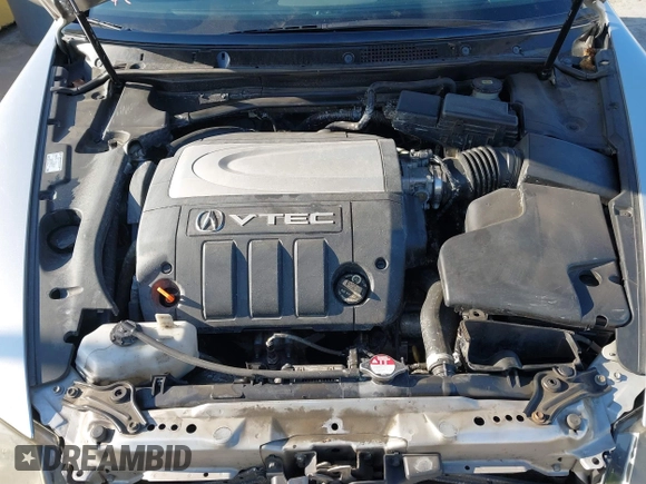 2006 Acura RL with VIN JH4KB16526C005234, listed as a IAAI auction lot 42130374 with 343,839 mi miles and . Bid and sale history available at DreamBid. Image 10.