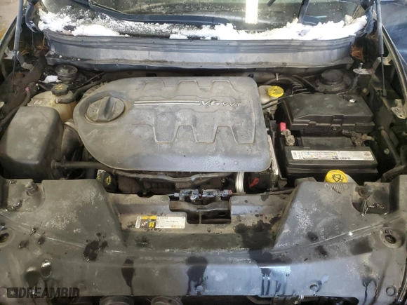 2016 Jeep Cherokee Latitude with VIN 1C4PJMCS7GW154874, listed as a Copart auction lot 45302935 with 171,456 mi miles and Salvage Title. Bid and sale history available at carsss.com. Image 12.