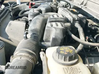 2016 Ford F-250 XL z VIN 1FTBF2A60GEB38947, wystawiony jako IAAI lot #42969796 z przebiegiem 130 112 mil mil oraz . Historia ofert i sprzedaży dostępna na DreamBid. Obrazek 19.